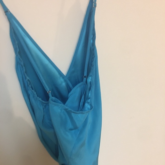 Bebe blue halter top, size small. - Picture 3 of 5